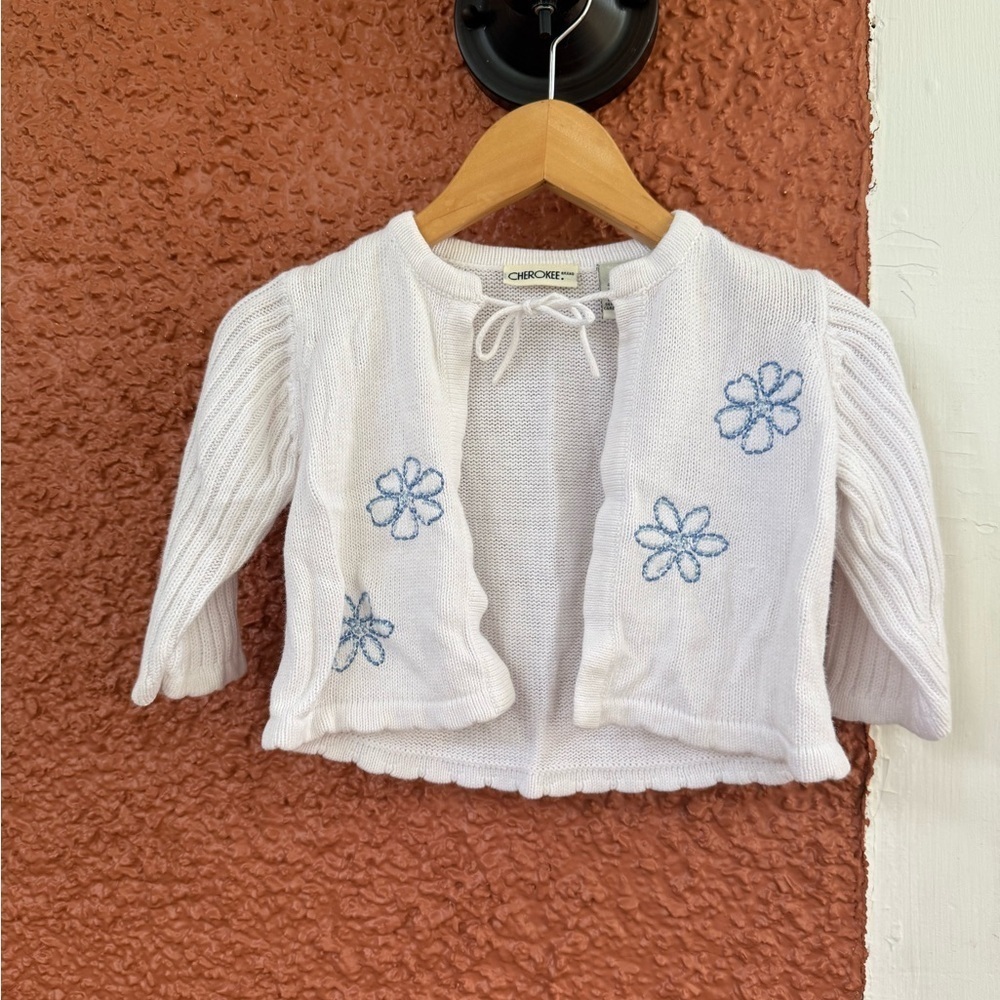 Cherokee Baby Girls 9m White Blue Embroidered Knit Cardigan Sweater Cottage Core